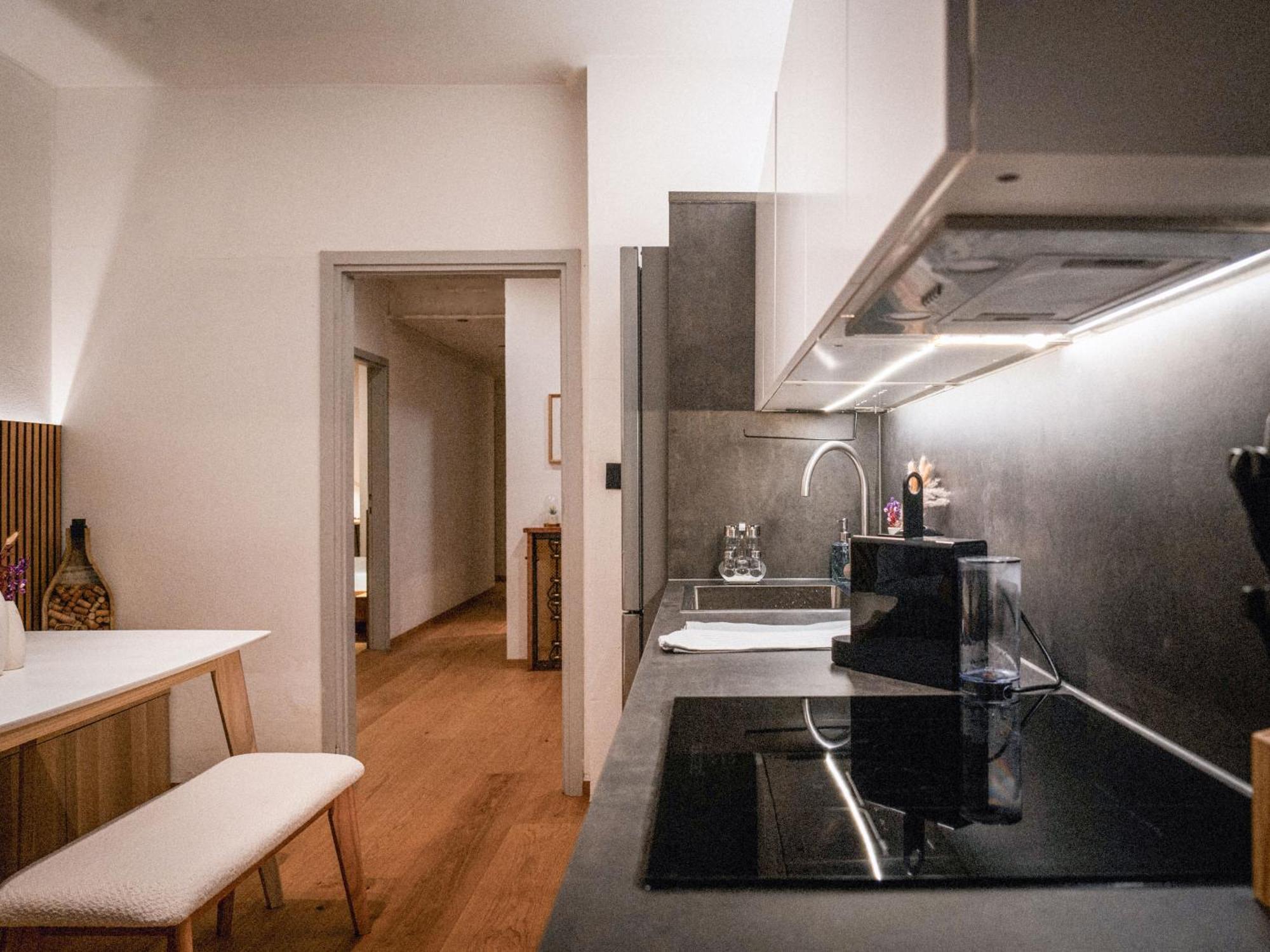 Bergblick Apartment In Zentrumsnaehe Mit Garage 梅拉诺 外观 照片