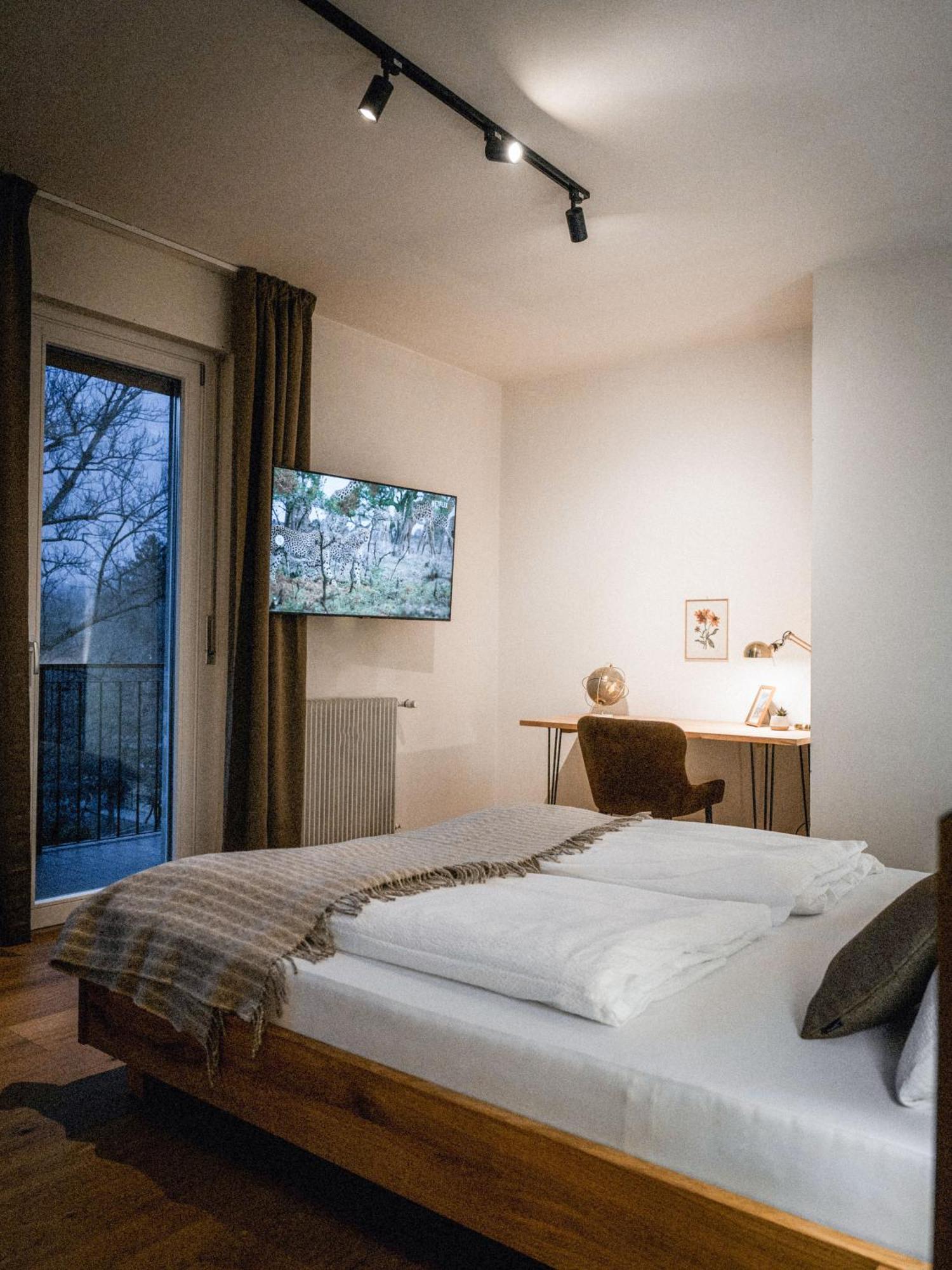 Bergblick Apartment In Zentrumsnaehe Mit Garage 梅拉诺 外观 照片